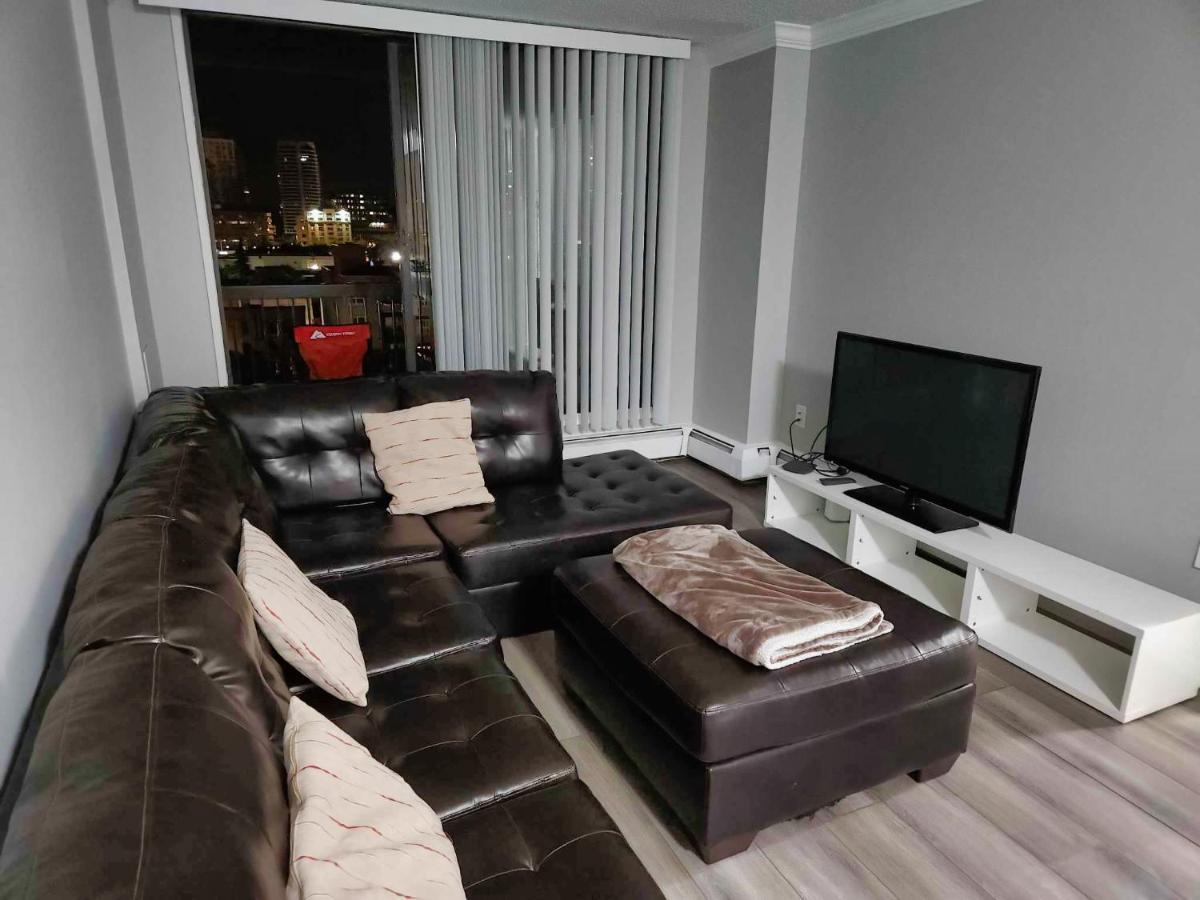 Furnished 1 Bedroom In East Village By Signature Suites Ltd YYC Eksteriør billede